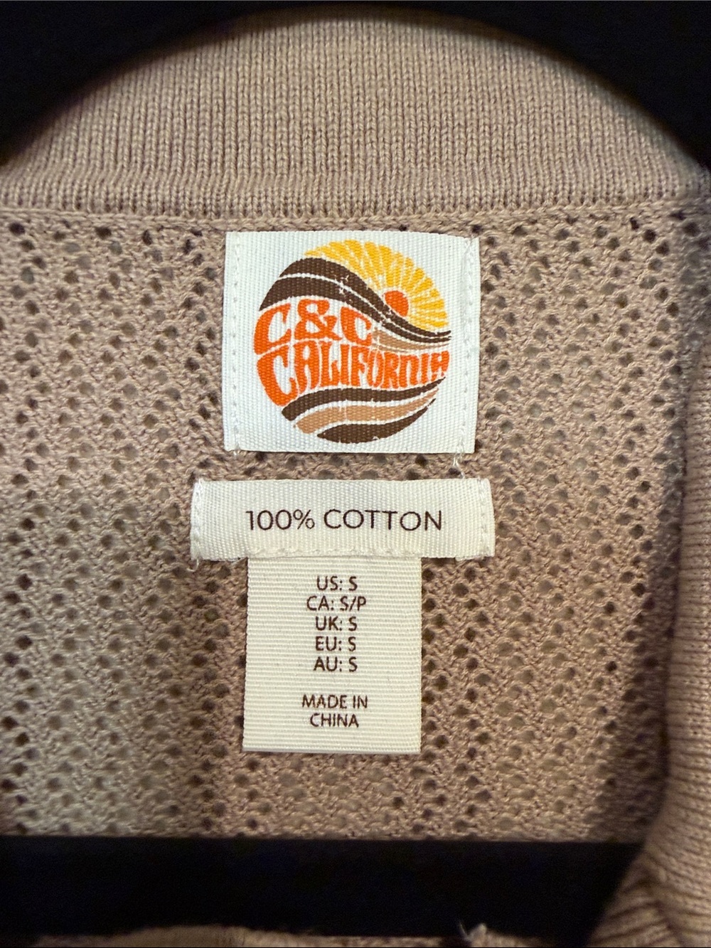 Men’s Short-Sleeve Knit Polo Shirt - Picture 2 of 4